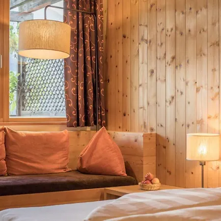 Biohotel Theiner's Garten מלון 4*