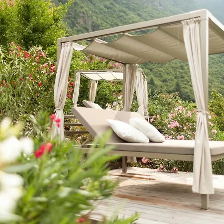 Biohotel Theiner's Garten מלון